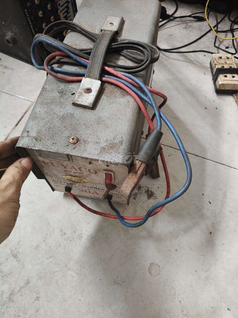 Cần bán cục sạc tự động. Mua bán Phụ tùng xe tại Thành phố Thủ Dầu Một Bình Dương được đăng bởi Hoàng  hình 3