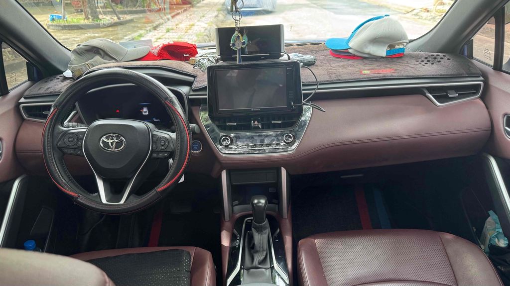 Toyota Corolla Cross 2022 1.8HV - 50000 km. Mua bán Ô tô tại Thành phố Thủ Đức Tp Hồ Chí Minh được đăng bởi EM TIẾNG hình 8