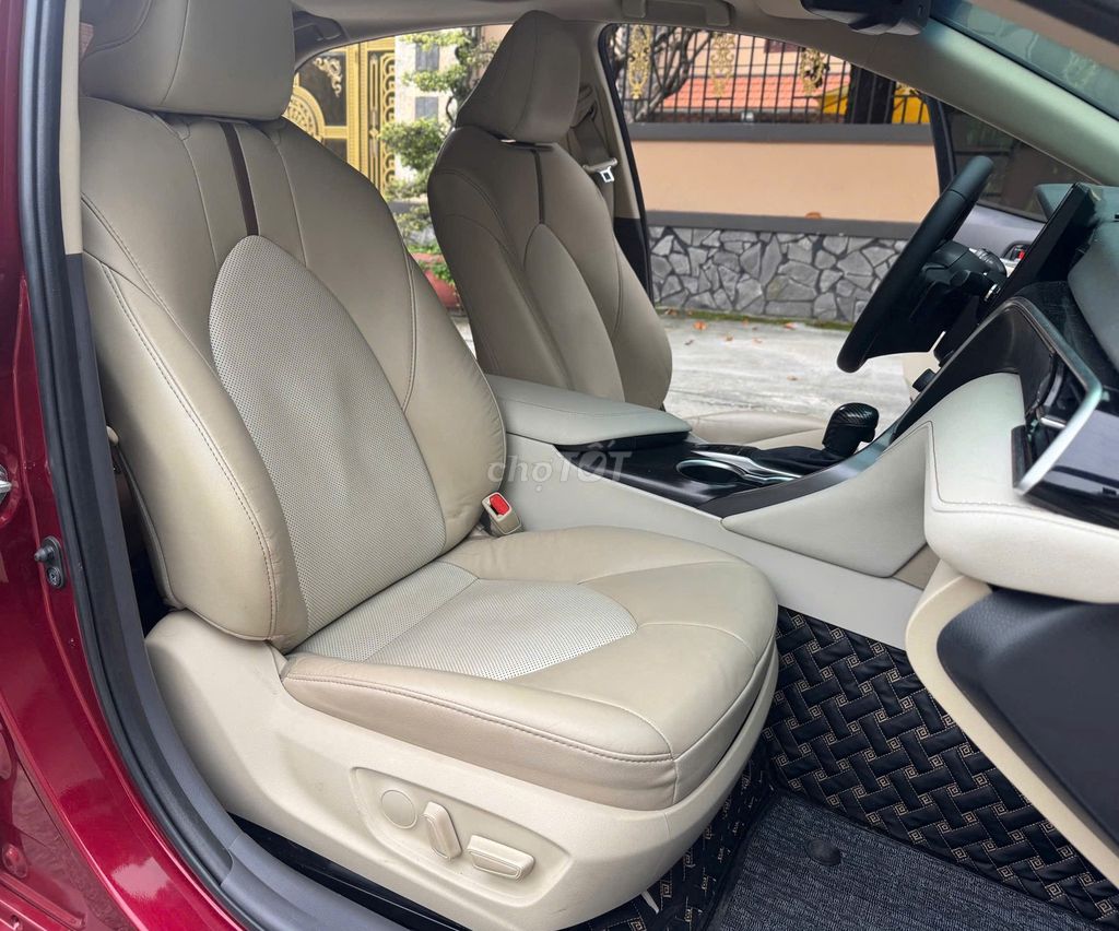 Camry 2022 2.5Q ht ngân hàng 80% toàn quốc. Mua bán Ô tô tại Quận 12 Tp Hồ Chí Minh được đăng bởi NHI Ô TÔ AN SƯƠNG hình 10