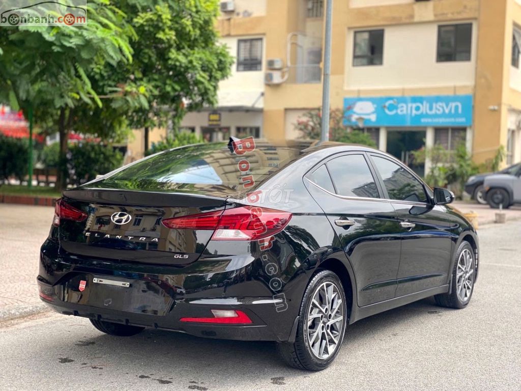Hyundai Elantra 2020. Mua bán Ô tô tại Quận Cầu Giấy Hà Nội được đăng bởi Nghiêm Tín Phát hình 3