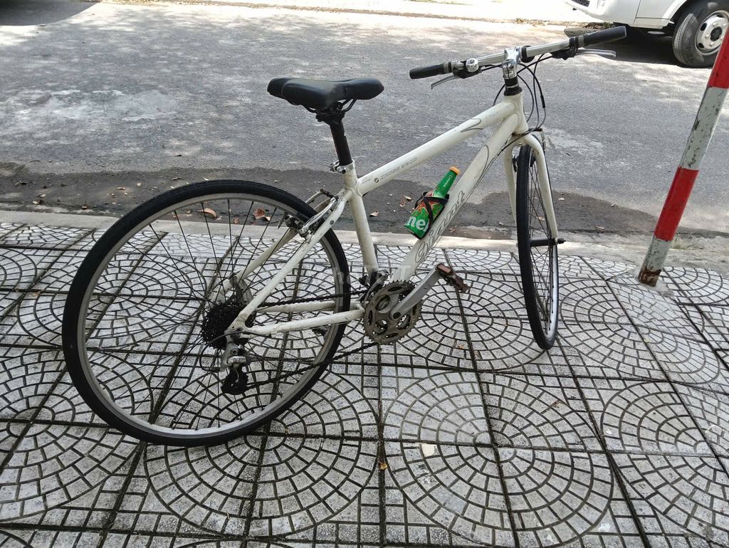 DƯ CẦN BÁN XE ĐẠP NỘI ĐỊA NHẬT BẢN GIANT CÒN ZIN. Mua bán Xe đạp tại Quận Cẩm Lệ Đà Nẵng được đăng bởi Thanh hình 1