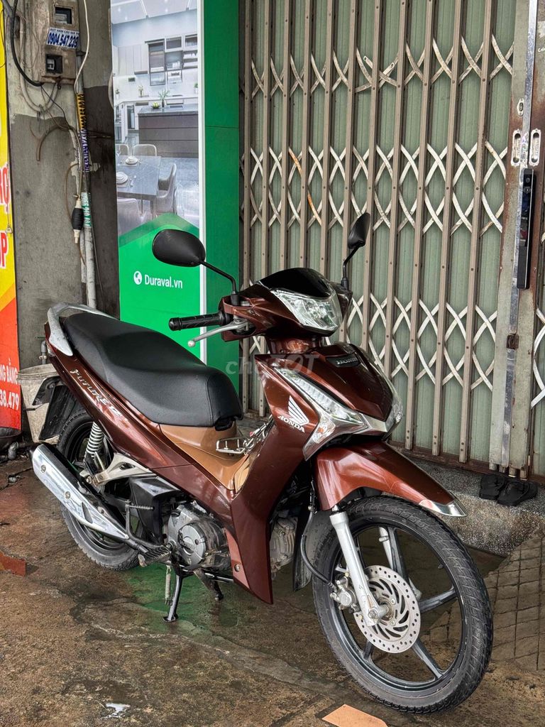 Honda Future Neo Fi 125 коричневый