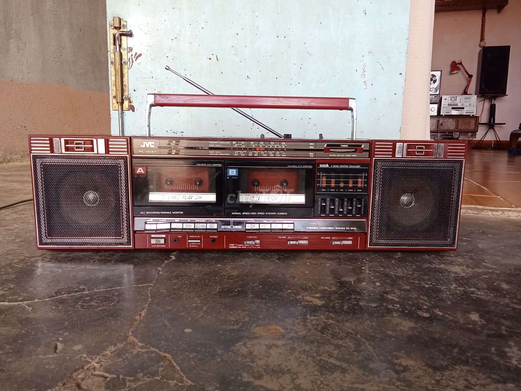 Đài cassette JVC PC-W47 Đỏ nâu. Mua bán Tivi, Âm thanh tại Huyện Lâm Hà Lâm Đồng được đăng bởi Nguyenngoctoan hình 1