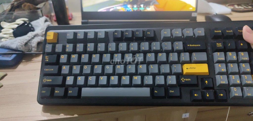giao lưu phím cơ sang chuột khu vực gần quận 7. Mua bán Phụ kiện (Màn hình, Chuột...) tại Quận 7 Tp Hồ Chí Minh được đăng bởi Hiếu Huỳnh hình 1