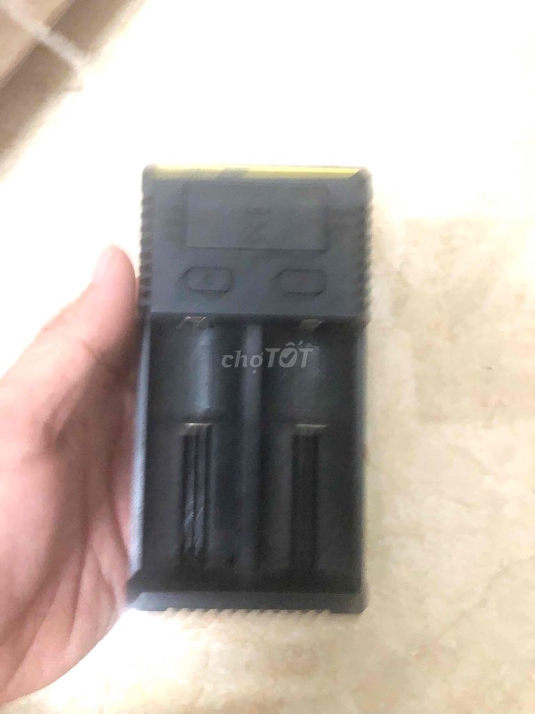 Sạc Nitecore SYSMAX iMD Đen nhỏ gọn. Mua bán Phụ kiện (Màn hình, Chuột...) tại Huyện Thuận Thành Bắc Ninh được đăng bởi Vũ quân hình 1