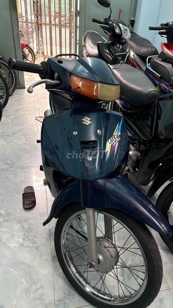 Suzuki Viva 110 черно-синяя, хошиминский учет, отличный вид, тихий мотор