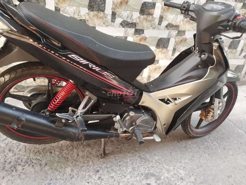 Sirius 50 cc dành cho học sinh. Mua bán Xe máy tại Quận Liên Chiểu Đà Nẵng được đăng bởi Luong Tin hình 4