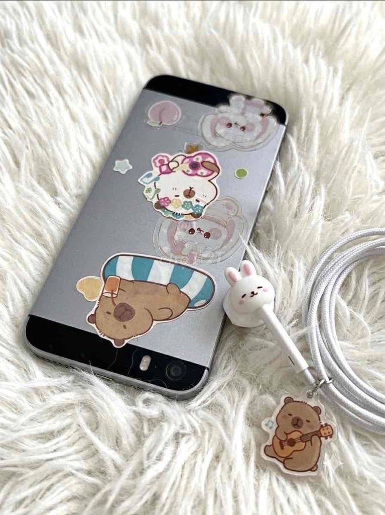iPhone 5SE Zin Qte 16GB Bạc mvt pin 100%. Mua bán Điện thoại tại Quận 8 Tp Hồ Chí Minh được đăng bởi Vy Vy hình 1