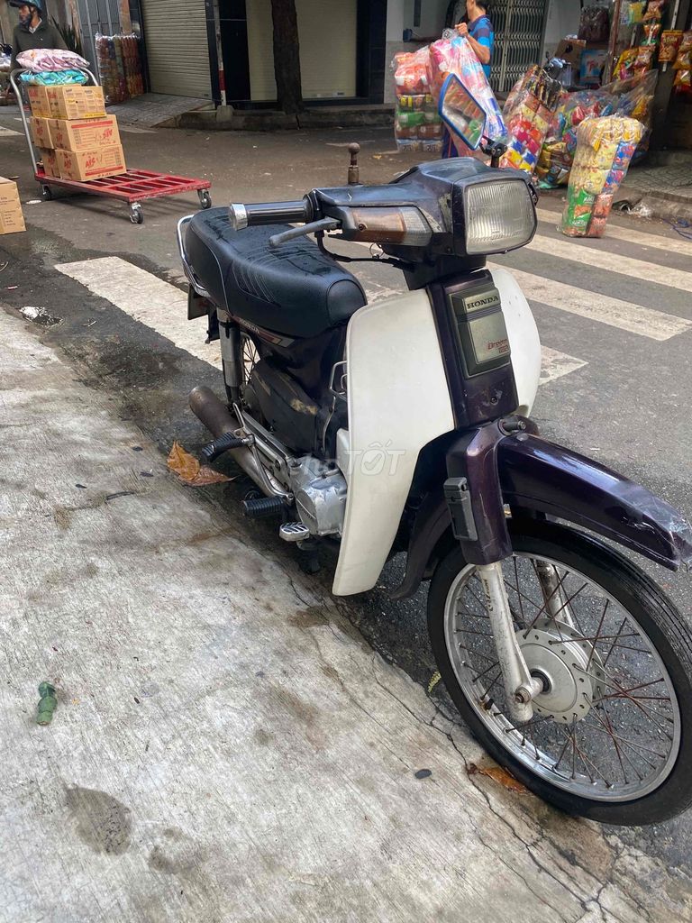 Honda Super Dream 2000 фиолетовый, белый