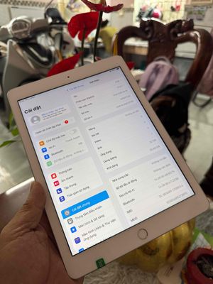 ipad gen 6 32G 4G wifi trắng. Mua bán Máy tính bảng tại Thành phố Biên Hòa Đồng Nai được đăng bởi thanh