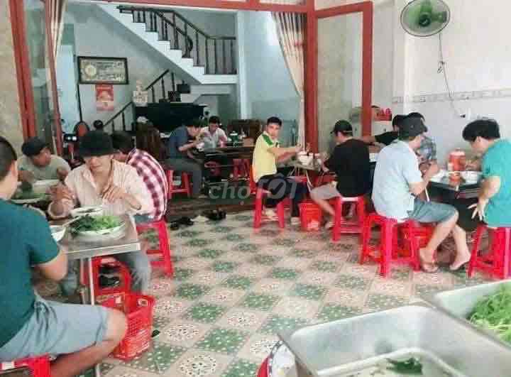Nhà Sổ hồng riêng chính chủ ngay chợ Bình Chánh. Mua bán nhà ở tại Huyện Bình Chánh Tp Hồ Chí Minh được đăng bởi Trâm Nguyễn hình 1