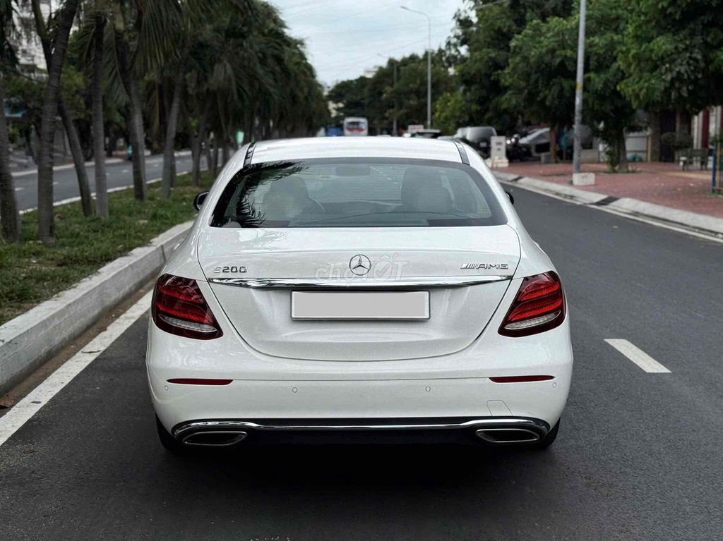 Mercedes Benz E 200 Pre-FL model 2020. Mua bán Ô tô tại Quận 8 Tp Hồ Chí Minh được đăng bởi Khoa nguyễn hình 4