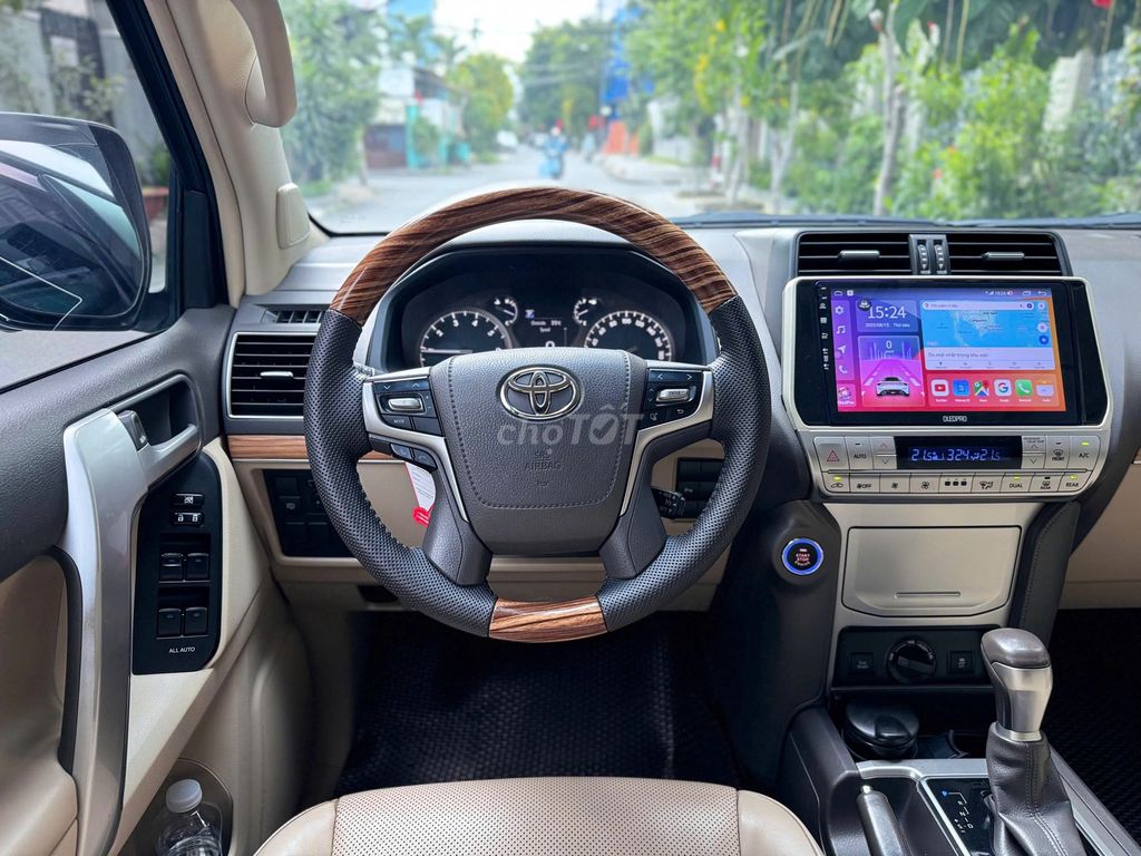 Toyota LandCruiser Prado hàng đầu SUV hạng sang. Mua bán Ô tô tại Quận Bình Thạnh Tp Hồ Chí Minh được đăng bởi Hoàng Phát hình 2