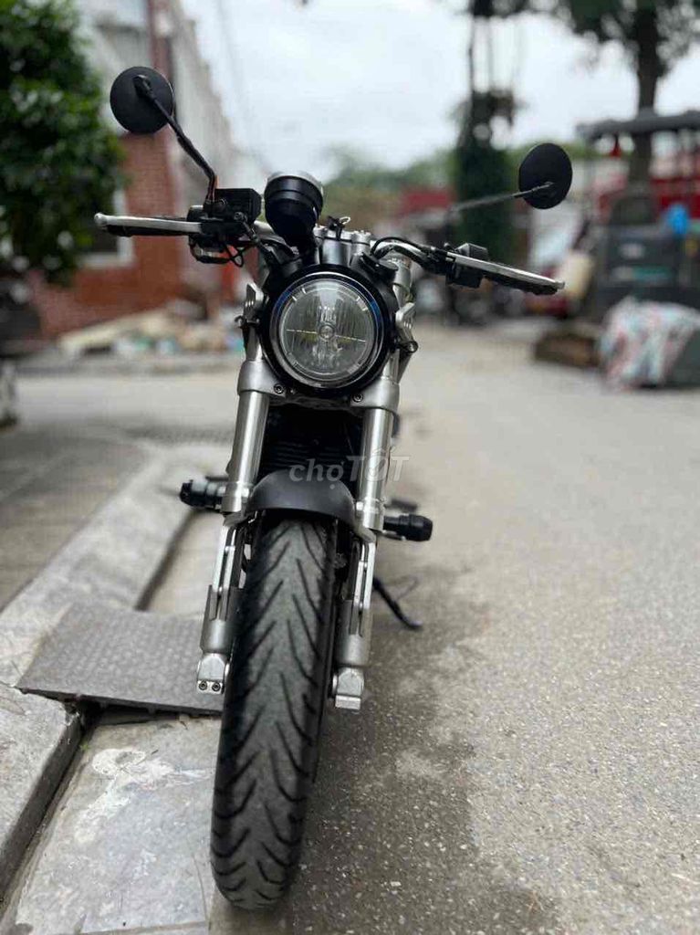 GPX Genteleman 200cc xe đẹp chất tuyệt vời classic. Mua bán Xe máy tại Quận Cầu Giấy Hà Nội được đăng bởi Tong motor xe may hình 8