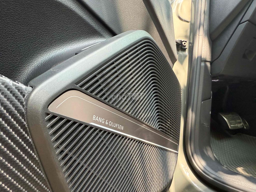 Audi Q5 2024 Sline 45 TFSI Quattro - 6000 miles. Mua bán Ô tô tại Quận Bắc Từ Liêm Hà Nội được đăng bởi Phạm Bá Hướng hình 6