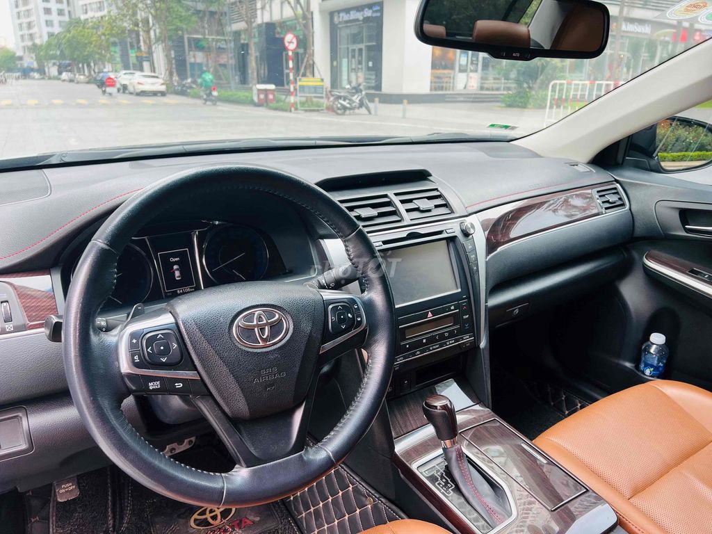 Toyota Camry 2.5Q 8 vạn km zin xuất sắc 100%. Mua bán Ô tô tại Quận Hai Bà Trưng Hà Nội được đăng bởi Hải Trần hình 7