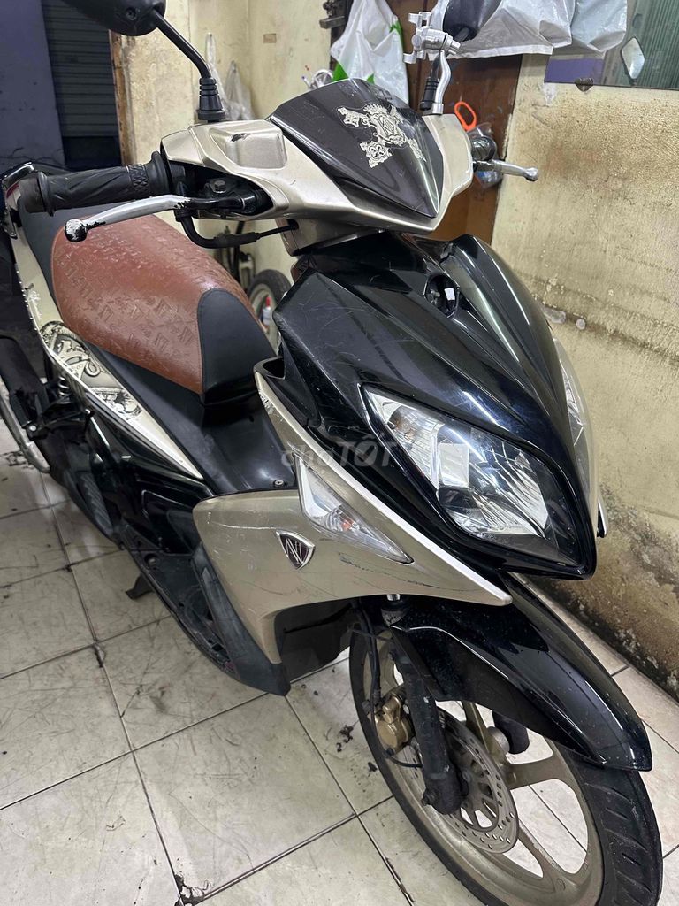 Novou 4, Máy mạnh êm.  cavet đầy đủ. Mua bán Xe máy tại Quận Bình Thạnh Tp Hồ Chí Minh được đăng bởi Lê Nhân hình 3