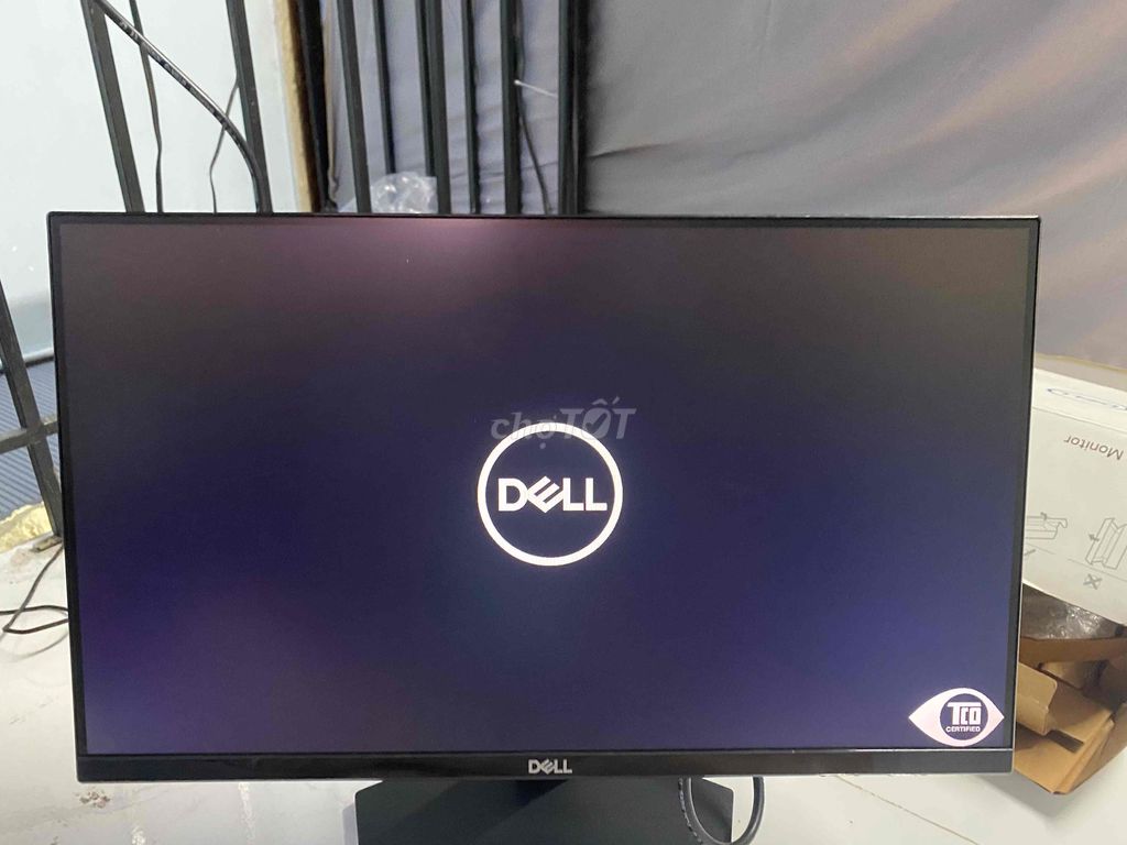 Dell SE2219HX Đen 2020. Mua bán Phụ kiện (Màn hình, Chuột...) tại Quận 8 Tp Hồ Chí Minh được đăng bởi Do ve chai  hình 1