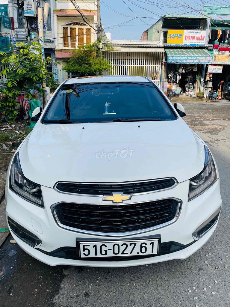 Chevrolet Cruze LTZ Trắng