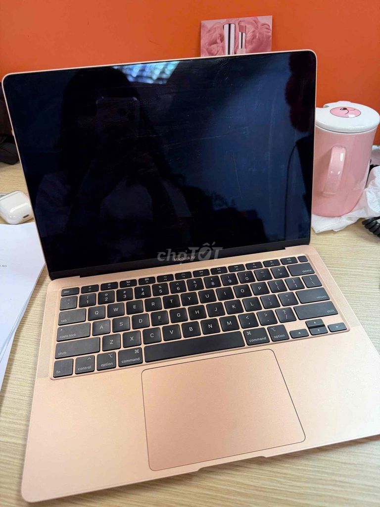 Apple MacBook Air 2020 I3 8GB/256GB Vàng hồng. Mua bán Laptop tại Quận Cầu Giấy Hà Nội được đăng bởi Vũ Minh Quân hình 1