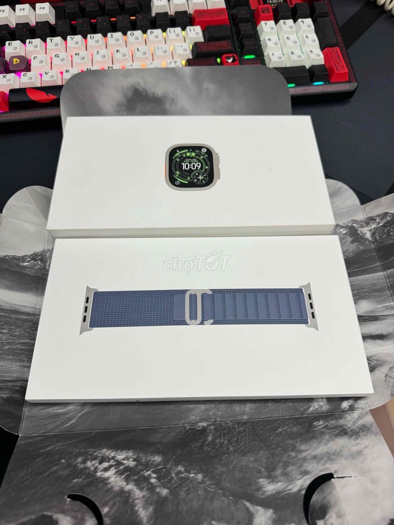 Apple Watch Ultra 3 Titan tự nhiên. Mua bán Thiết bị đeo thông minh tại Thị xã Sơn Tây Hà Nội được đăng bởi Lương Quốc Thắng hình 1