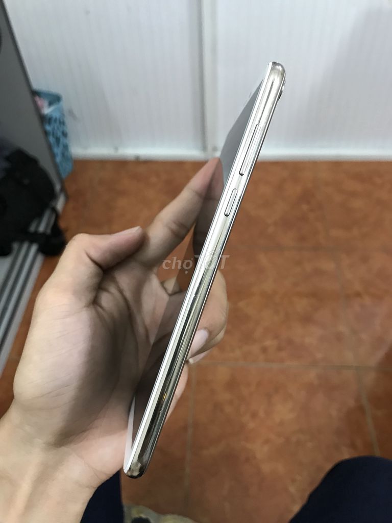 0704810970 - Huawei Y7 Pro 2018 3/32Gb zin game mượt, pin trâu