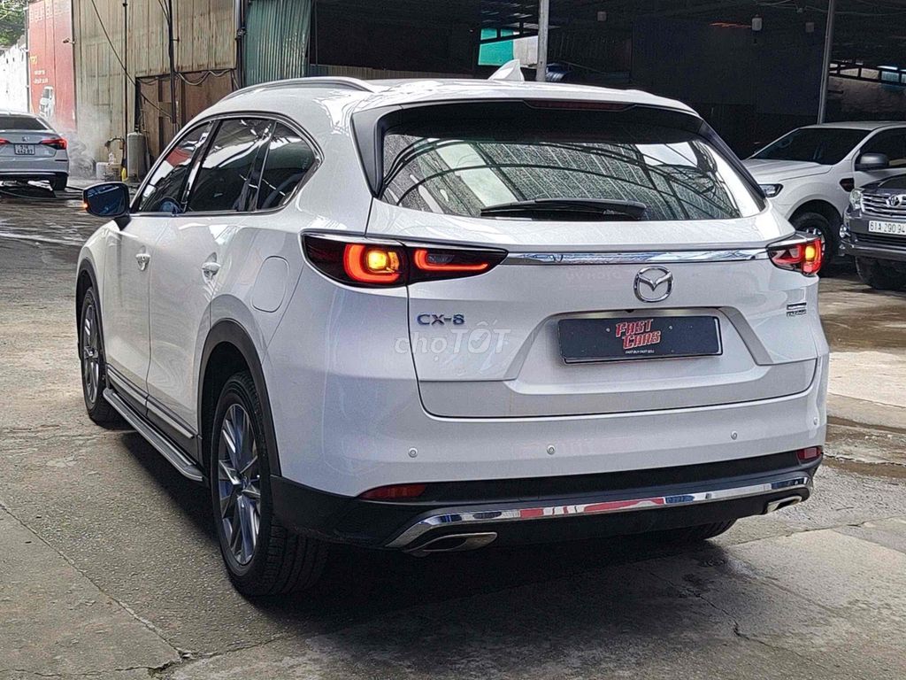 Мазда CX8 Премиум 2025, белая, Заряд: 19 000