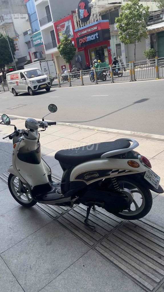 mio Claccio ghi đông trần xe thái  màu trắng xanh. Mua bán Xe máy tại Quận Tân Phú Tp Hồ Chí Minh được đăng bởi Xe Máy Lâm 290 hình 7