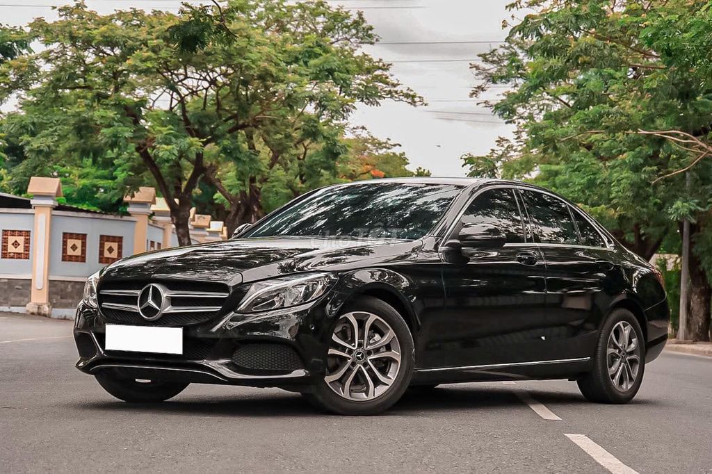 MERCEDES BENZ C200 2018, 1 CHỦ TỪ ĐẦU