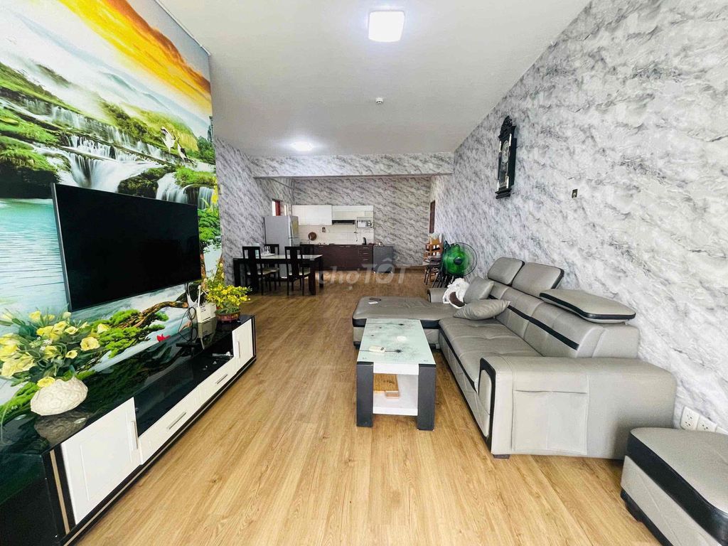 Căn hộ Amber Court còn 2 căn 3PN Full nội thất, căn góc rộng thoải mái
