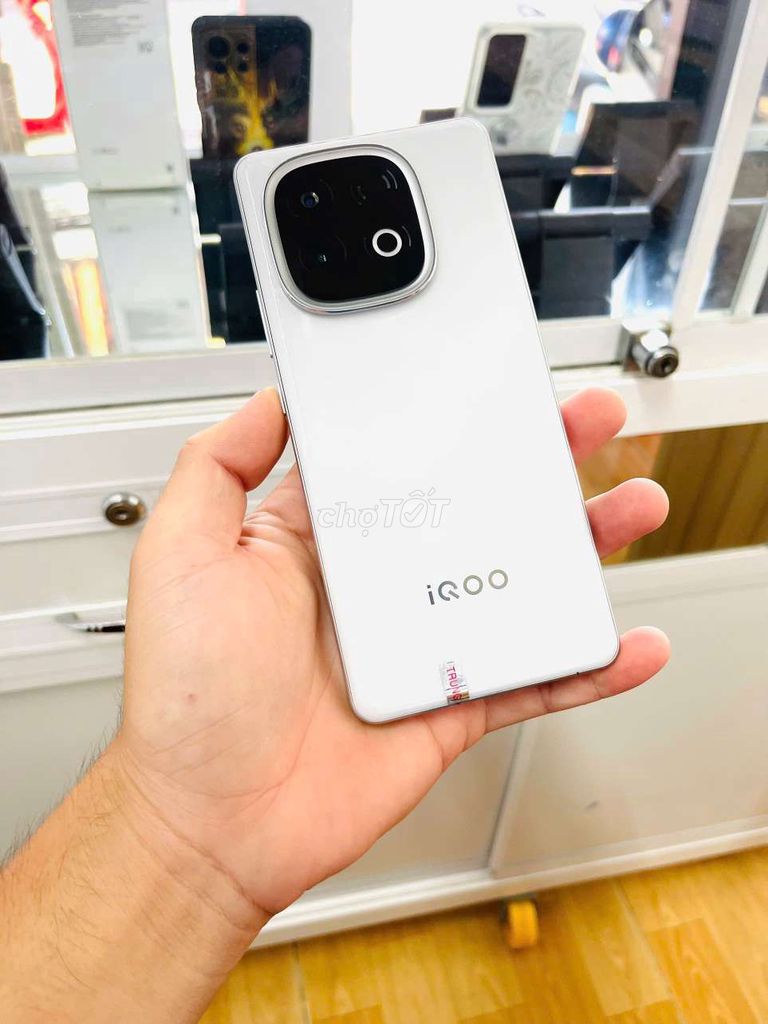 iQOO Z10 Turbo 5G ( 12G / 256G ) Pin 7.620mah. Mua bán Điện thoại tại Quận Ninh Kiều Cần Thơ được đăng bởi Nhựt Mobile hình 1