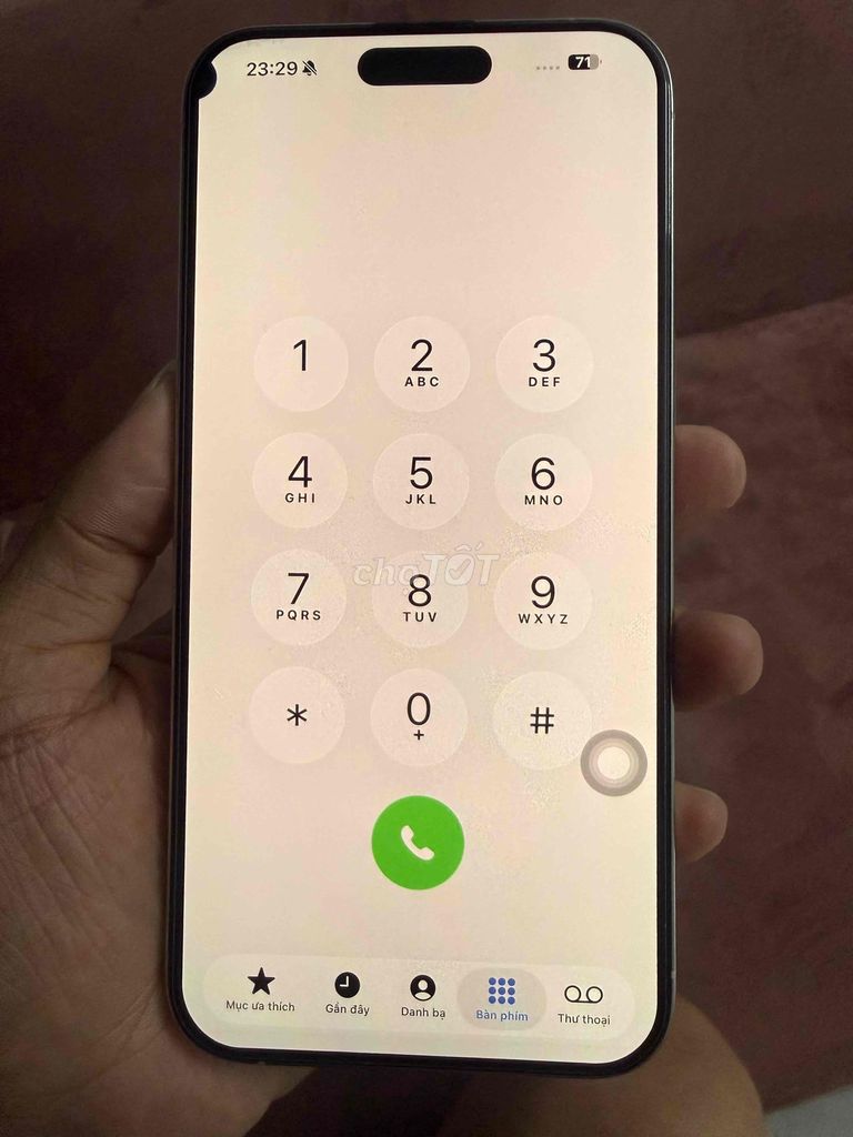 Apple iPhone 15 Pro Max Bạc Màn mực. Mua bán Điện thoại tại Quận Bắc Từ Liêm Hà Nội được đăng bởi Hoàng Nam hình 1