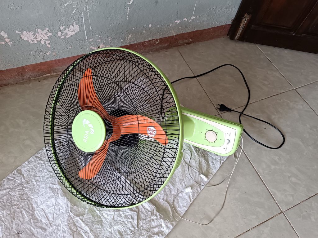 Quạt treo tường 2 dây ASIA như hình, giá 220k. Mua bán Quạt tại Thị xã Điện Bàn Quảng Nam được đăng bởi Ket ban face zalo qua sdt hình 1