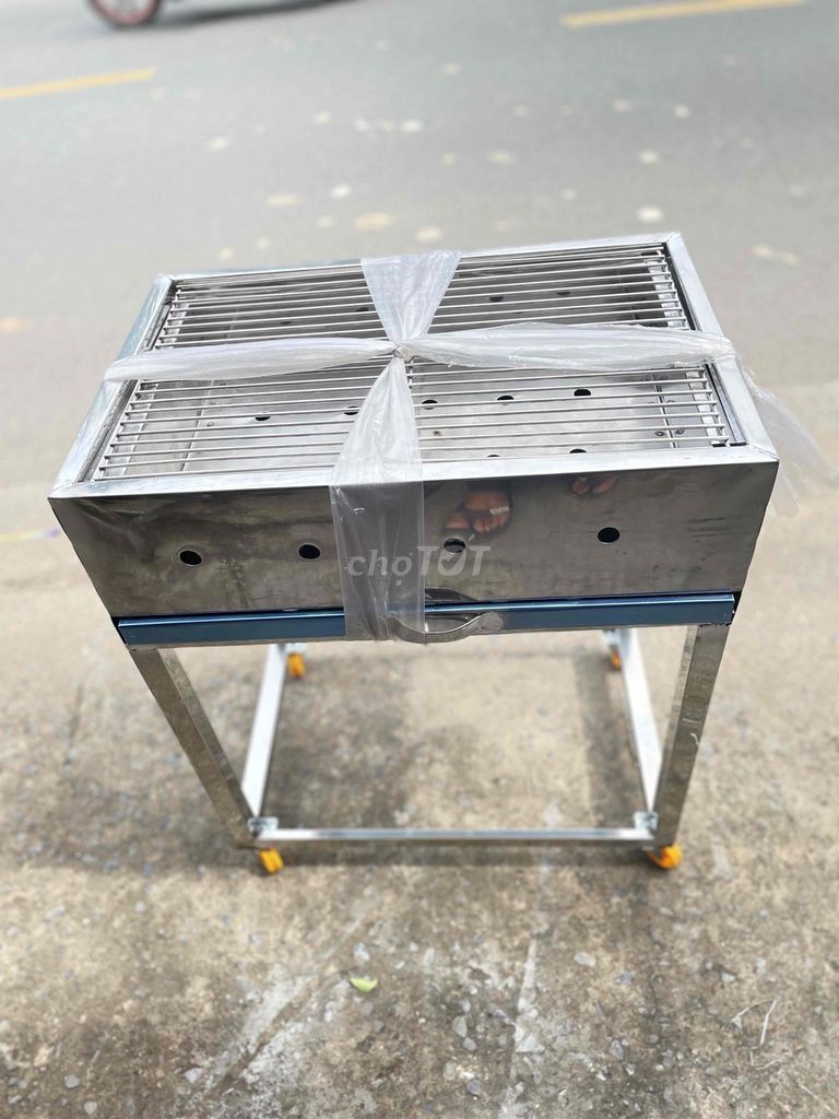 Lò nướng than. Mua bán Bếp, lò, đồ điện nhà bếp tại Huyện Bình Chánh Tp Hồ Chí Minh được đăng bởi bảo nam hình 1