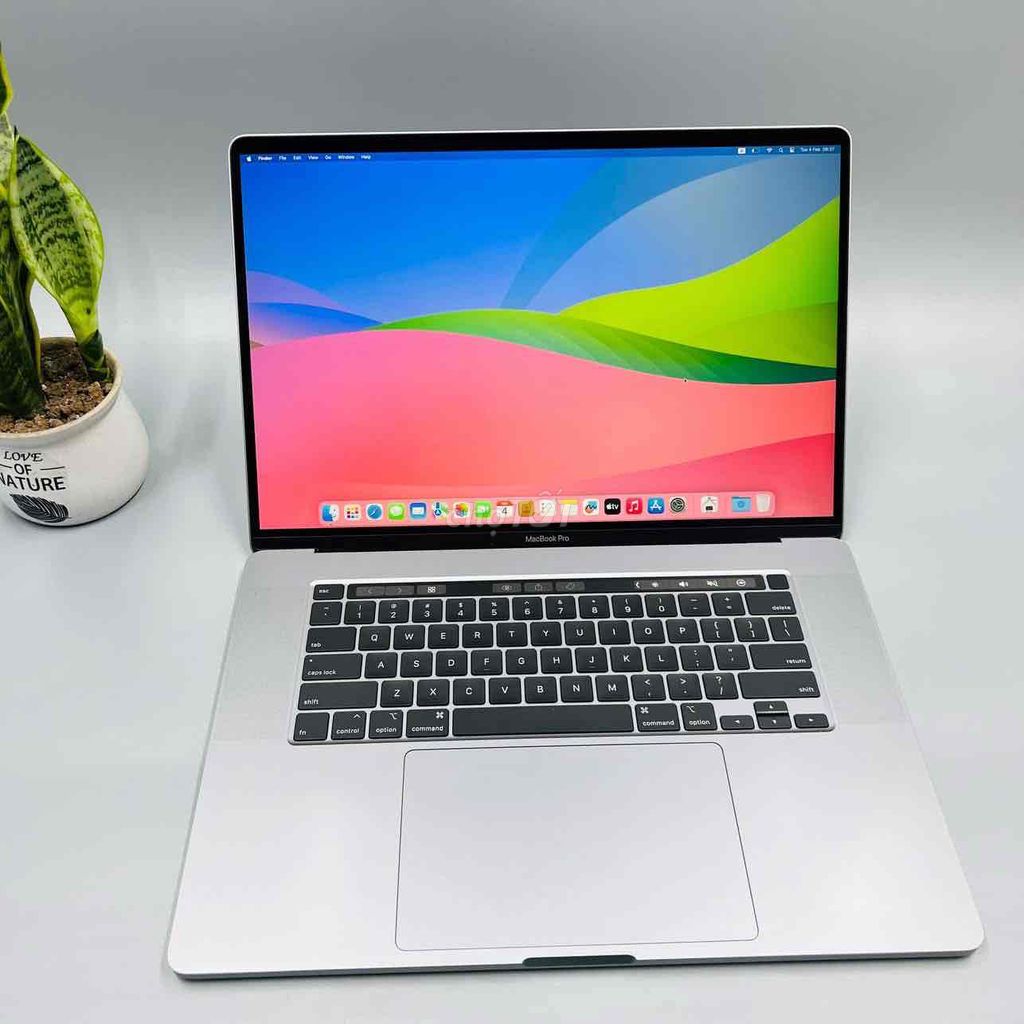 MACBOOK Pro 16inh Mỹ i9 ram 32gb 99%