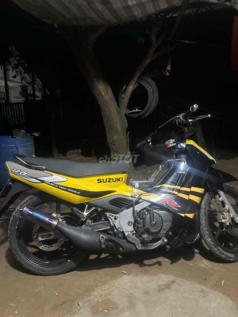 Satria 2000 xác zin giấy zin k phải xe ráp nha ae. Mua bán Xe máy tại Quận Ba Đình Hà Nội được đăng bởi Hien hình 2