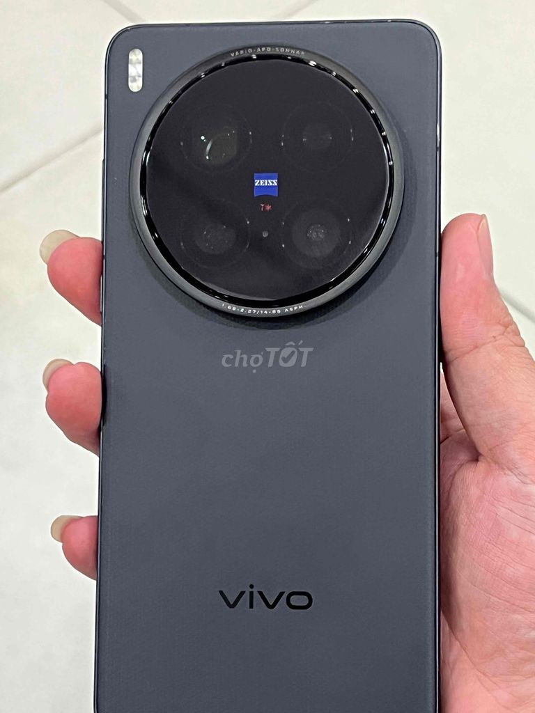 Vivo X200u 16GB/512GB Đen. Mua bán Điện thoại tại Huyện Gia Lâm Hà Nội được đăng bởi Hiếu Nguyễn Đức hình 1