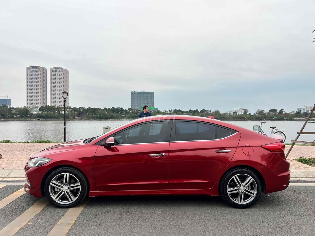 Hyundai Elantra 2018 1.6 AT Sport - siêu đẹp. Mua bán Ô tô tại Quận Hoàng Mai Hà Nội được đăng bởi Nguyễn Nam hình 1