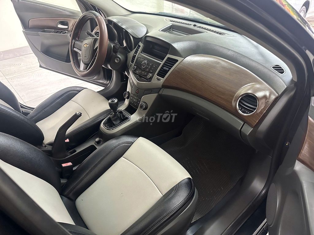 Chevrolet Cruze LS 2011 Số tay. Xe Đẹp Chính Chủ. Mua bán Ô tô tại Huyện Sóc Sơn Hà Nội được đăng bởi Salon Auto Đào Hằng hình 9