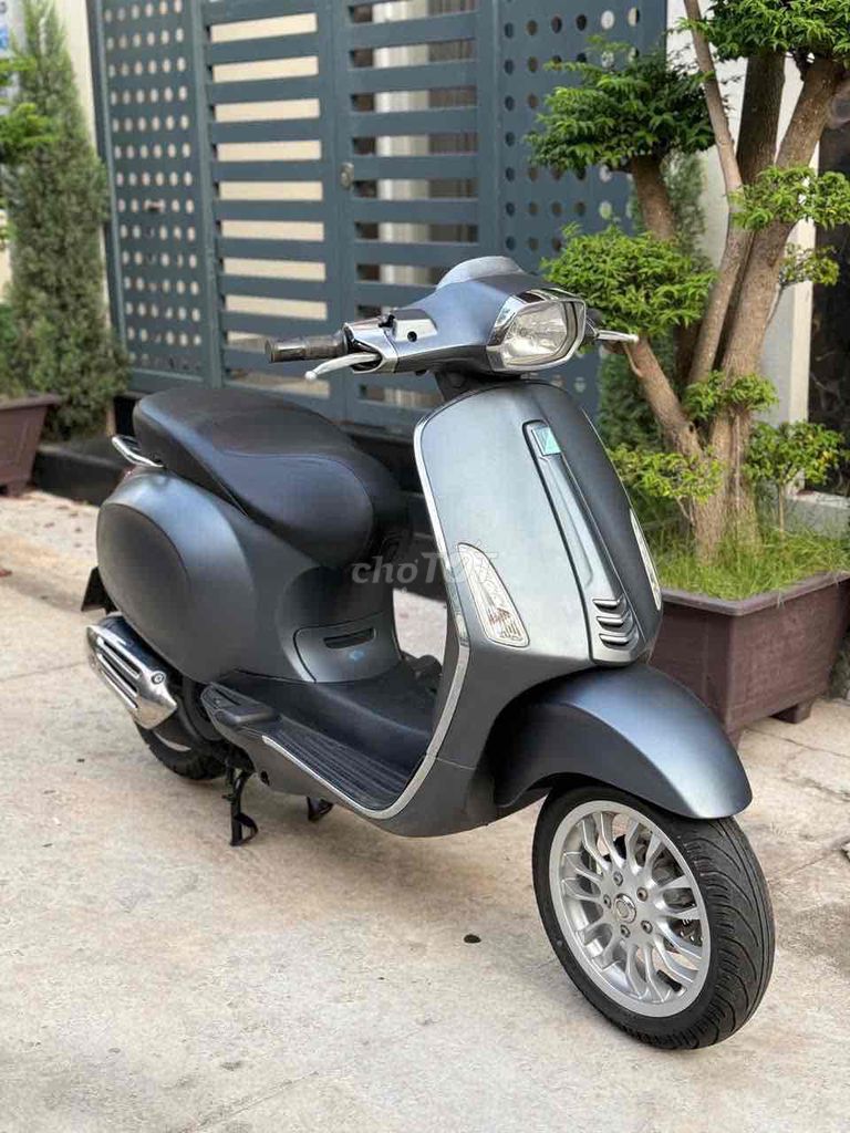 Piaggio Vespa Sprint 2017 Серый