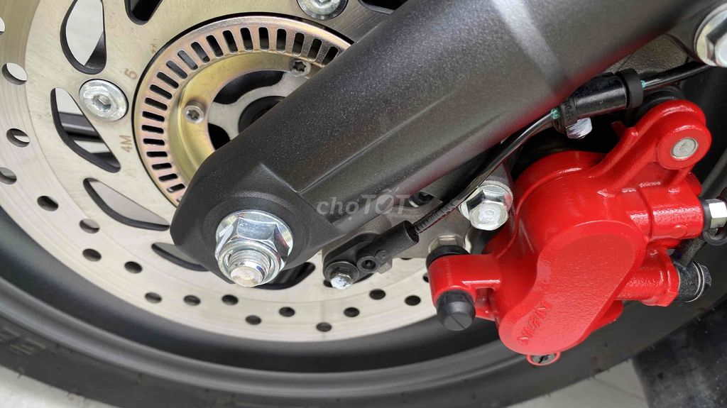 SH 160i ABS phiên bản Sport xám xi măng. Mua bán Xe máy tại Thành phố Biên Hòa Đồng Nai được đăng bởi CH xe máy Trần Na Na hình 6