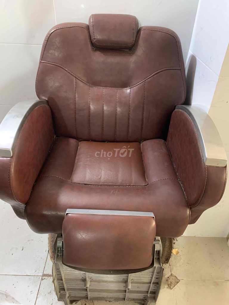 Ghế hớt tóc da màu Nâu. Mua bán Nội thất, đồ gia dụng khác tại Quận Ninh Kiều Cần Thơ được đăng bởi kiều trang hình 1
