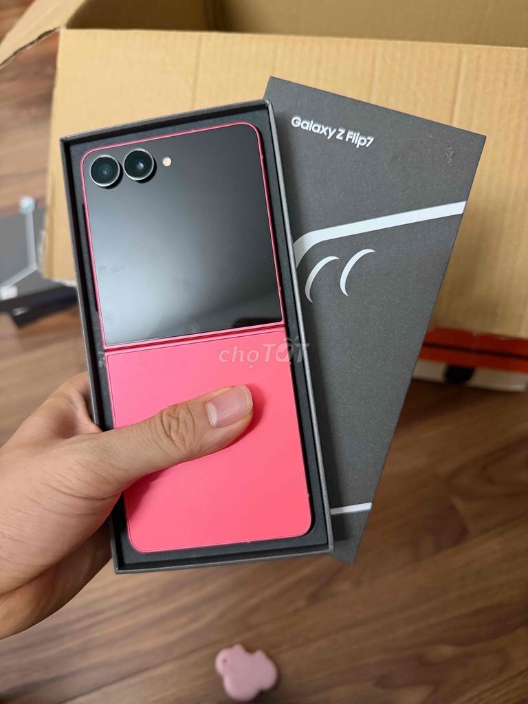 Zlip 7 12xxx, ZFold 7 25xxx, tìm ae cửa hàng buôn. Mua bán Điện thoại tại Quận Hà Đông Hà Nội được đăng bởi Đỗ Đức Anh hình 1