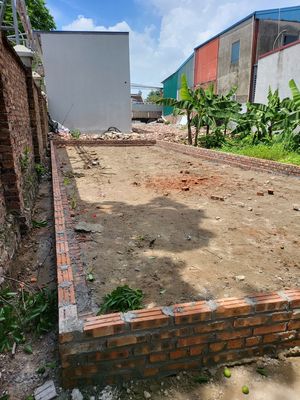 BÁN LÔ ĐẤT SIÊU ĐẸP CẠNH NHÀ VĂN HÓA THÔN KHÊ NỮ. Mua bán đất tại Huyện Đông Anh Hà Nội được đăng bởi Tuấn