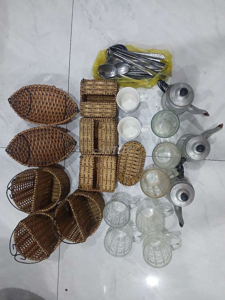 Bộ đồ dùng nhà bếp Mây tre đan nhiều màu. Mua bán Dụng cụ nhà bếp tại Quận Tân Bình Tp Hồ Chí Minh được đăng bởi Đồ cũ giá rẻ hình 1