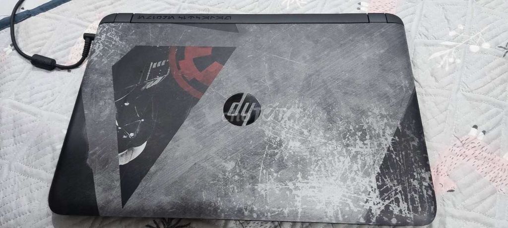 Bán Laptop HP Star Wars -15-an050nr (Energy Star)