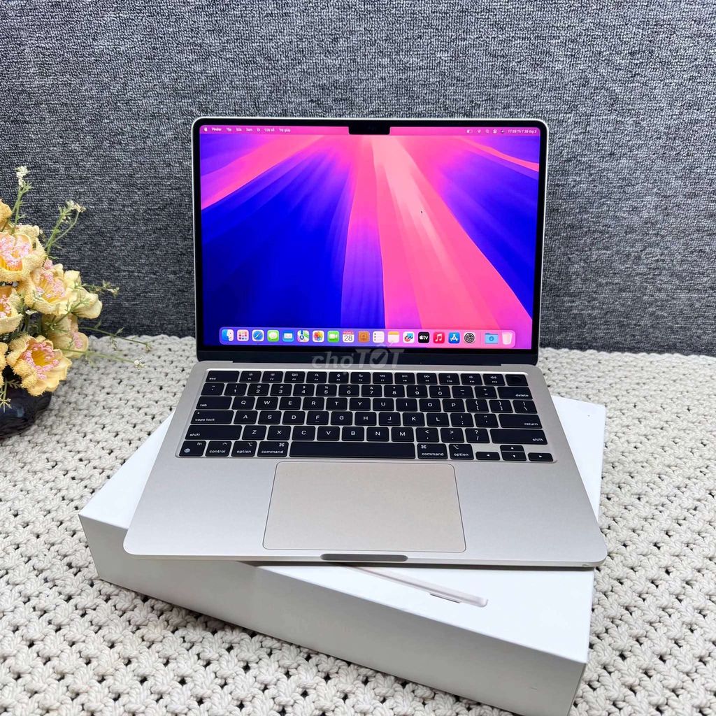Macbook Air M2 - Ram 16G - BH HÃNG 12 THÁNG. Mua bán Laptop tại Thành phố Huế Thừa Thiên Huế được đăng bởi LÊ NGUYỄN LAPTOP  hình 1