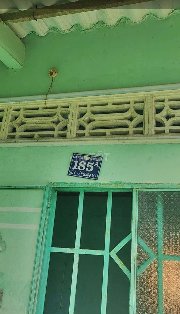 Nhà cấp 4 cũ bán gấp