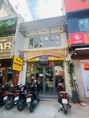 Bún Chả Đồng Xuân logo
