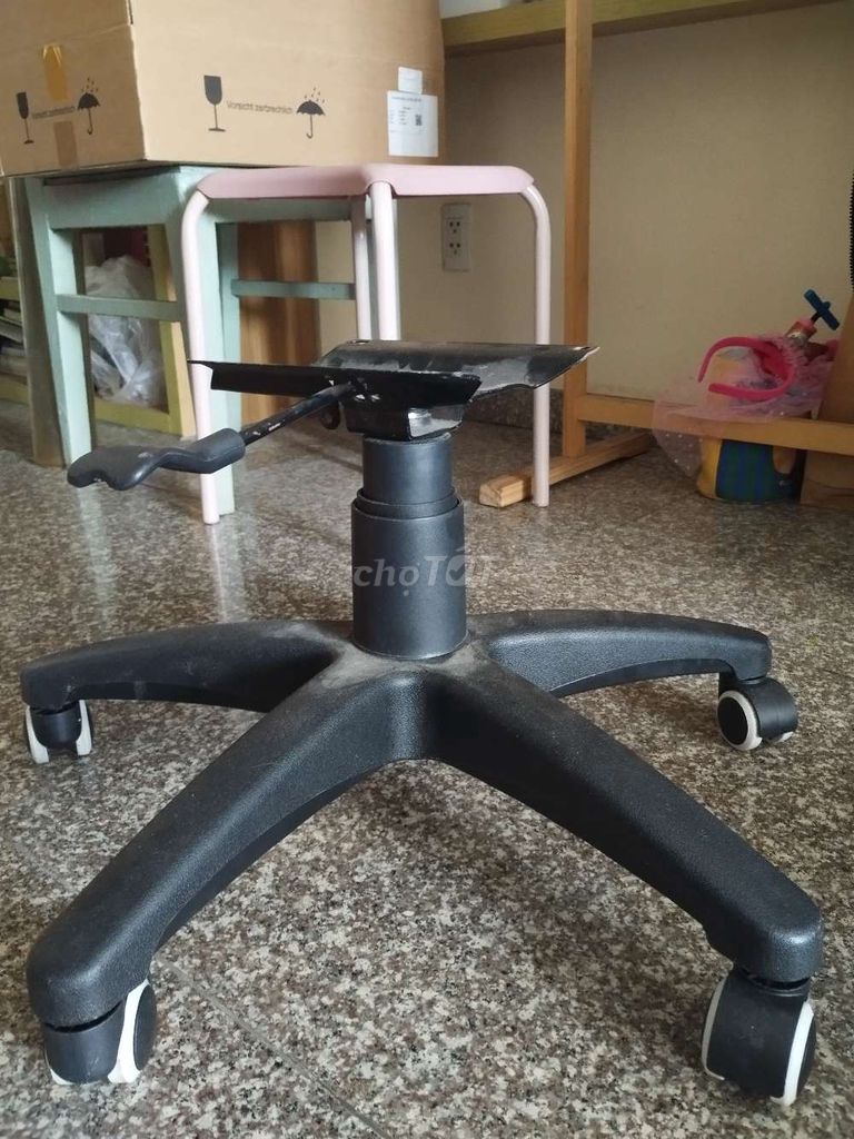 Chân ghế văn phòng Q7. Mua bán Đồ dùng văn phòng tại Quận 7 Tp Hồ Chí Minh được đăng bởi HENGRY hình 1